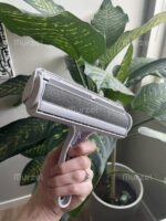 Brush with a handle for picking up pet hair - PetНair photo review