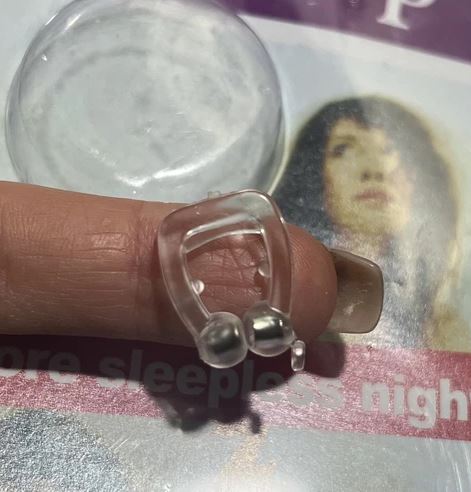 Click to view full screen Anti-snoring clip - NOSECLIP photo review