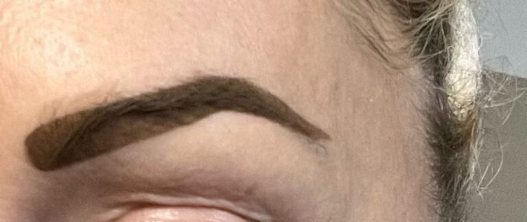 Click to view full screen Eyebrow shaping kit photo review