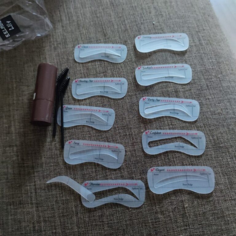 Click to view full screen Eyebrow shaping kit photo review
