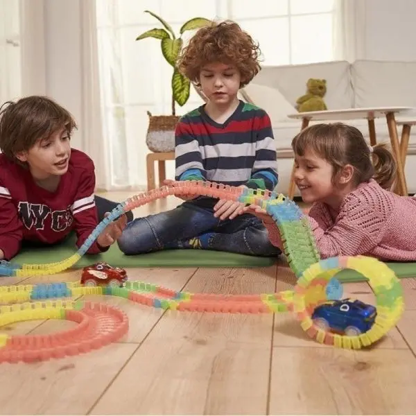 Παιδική πίστα με λαμπερό αυτοκινητάκι με LED - Children'sTrack » Murzl Παιδική πίστα με λαμπερό αυτοκινητάκι με LED - Children'sTrack - Image 3