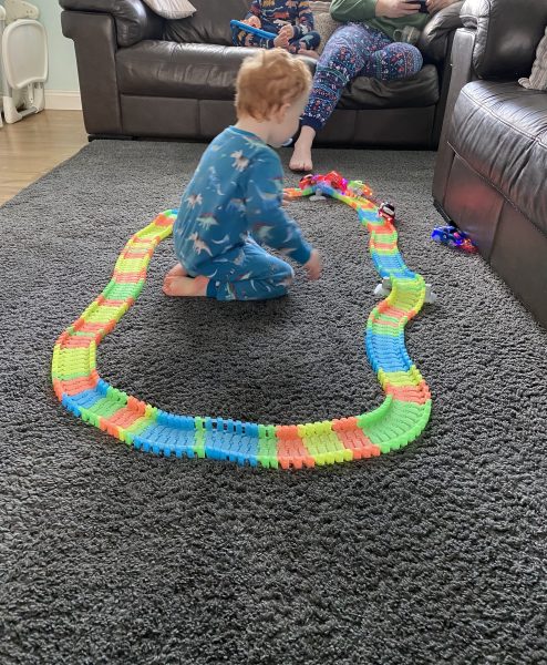 Click to view full screen Children's track with a luminous LED stroller - Children'sTrack photo review