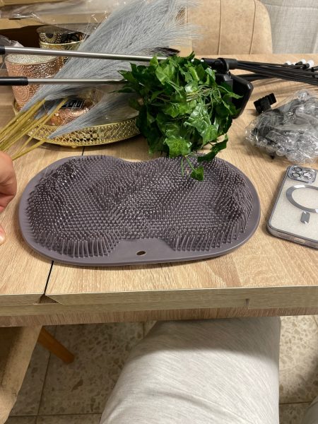 Click to view full screen Exfoliating and cleansing bath mat - Shower foot photo review