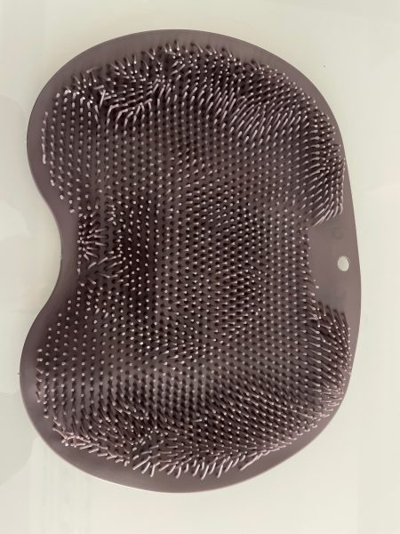 Click to view full screen Exfoliating and cleansing bath mat - Shower foot photo review