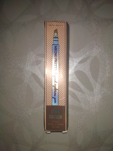 Click to view full screen Eyebrow pencil with microblading effect - Fine brows photo review