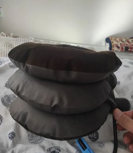 Inflatable therapeutic neck pillow - Inflatable pillow photo review