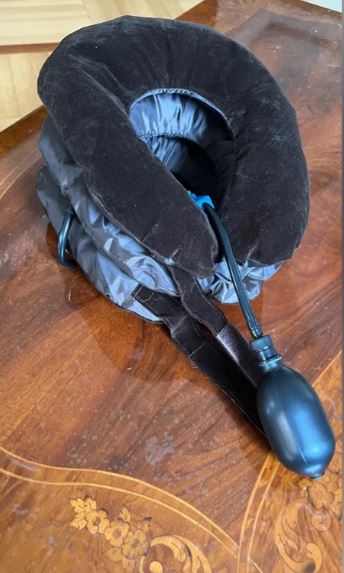 Inflatable therapeutic neck pillow - Inflatable pillow photo review
