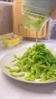 Ηλεκτρικός Πολυκόφτης με Φόρτιση USB – Food Chopper » Murzl Ηλεκτρικός Πολυκόφτης με Φόρτιση USB – Food Chopper photo review