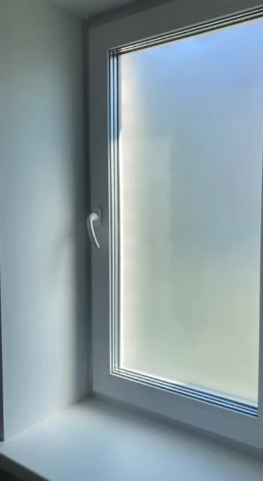 Click to view full screen Matte glass paint, 500 ml with roller, for frosting windows and glass doors – Matte Glass Paint photo review