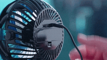 Powerful portable USB fan